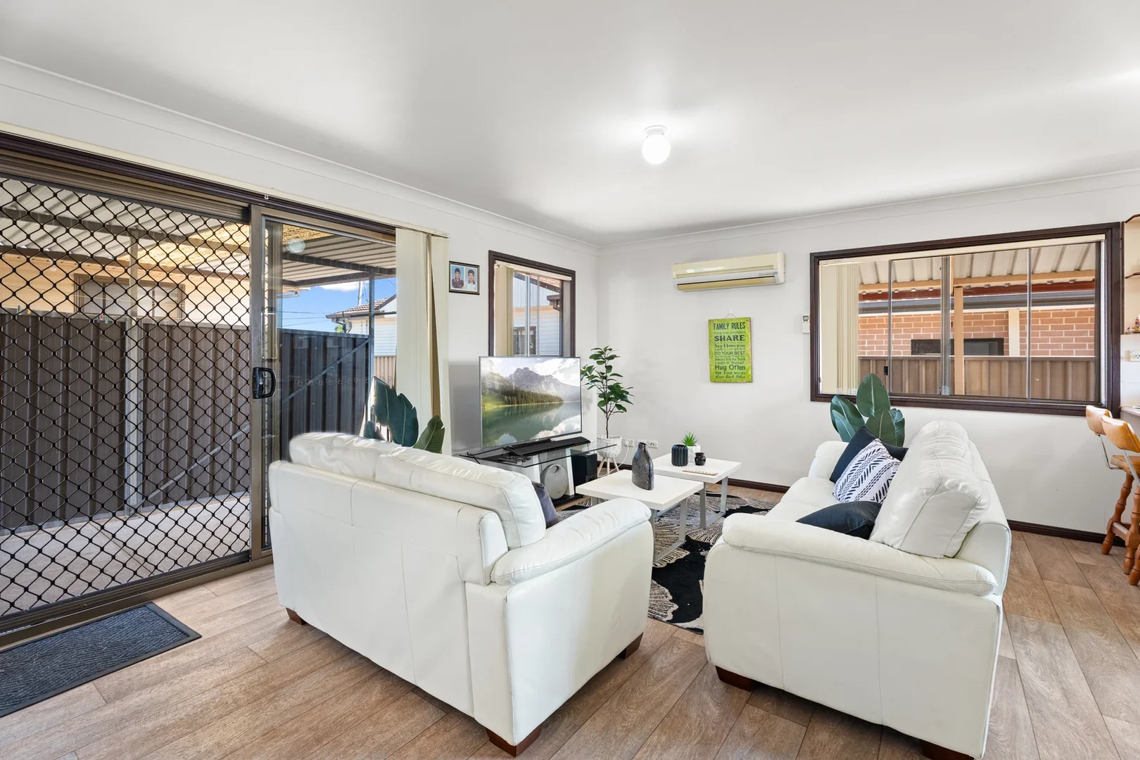 Additional image 3 of 62 College Street, Cambridge Park NSW 2747