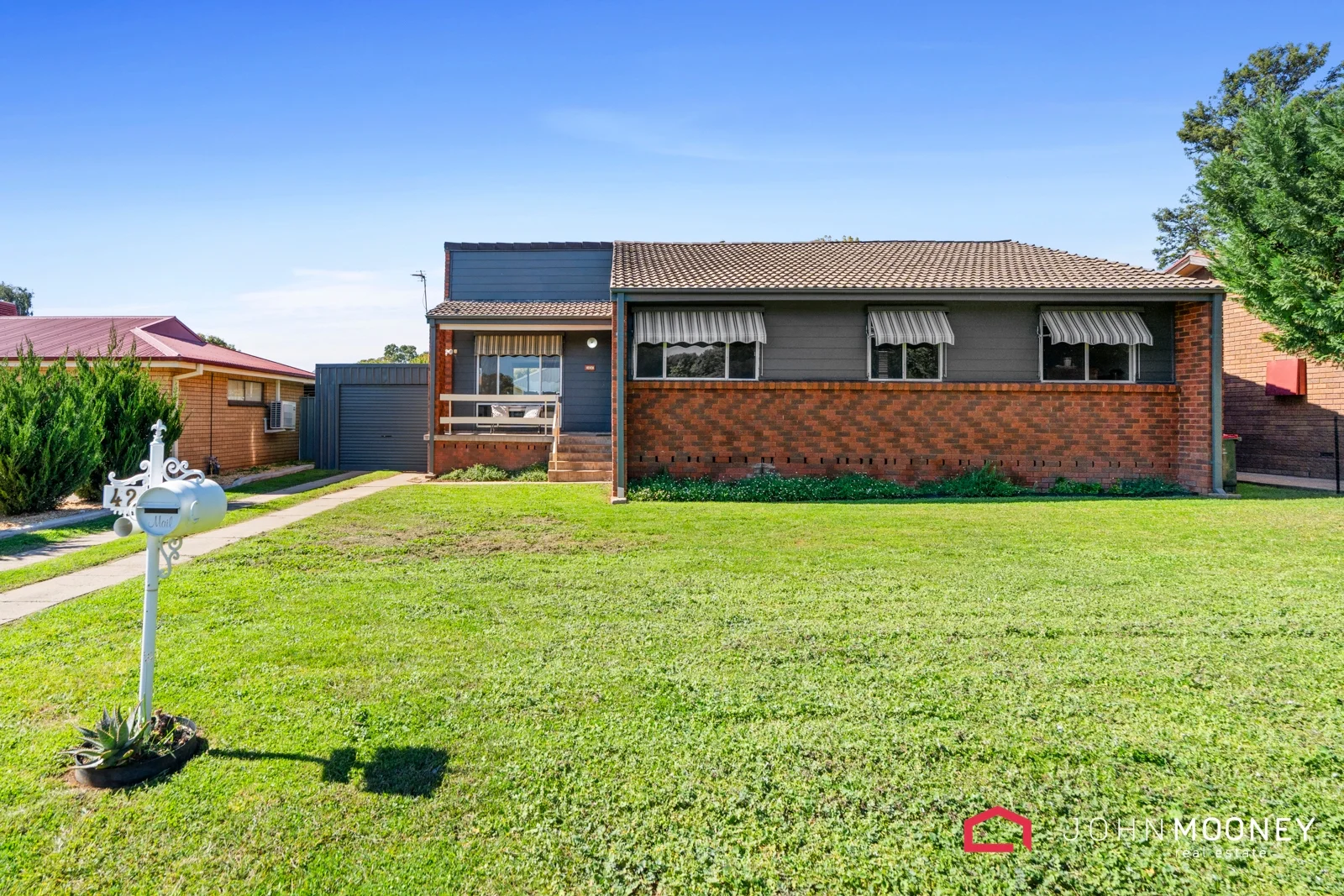 42 Elizabeth Avenue, Forest Hill NSW 2651