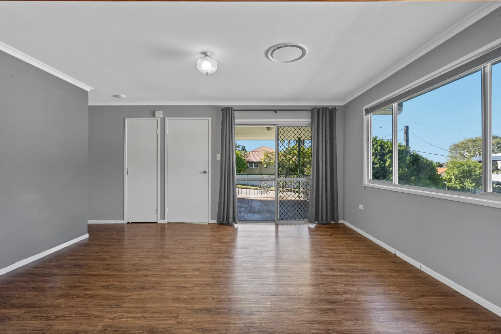 Additional image 4 of 221 Blackstone Road, Silkstone QLD 4304