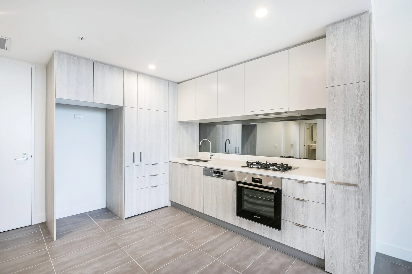 512/4 Foreshore Boulevard, Woolooware NSW 2230