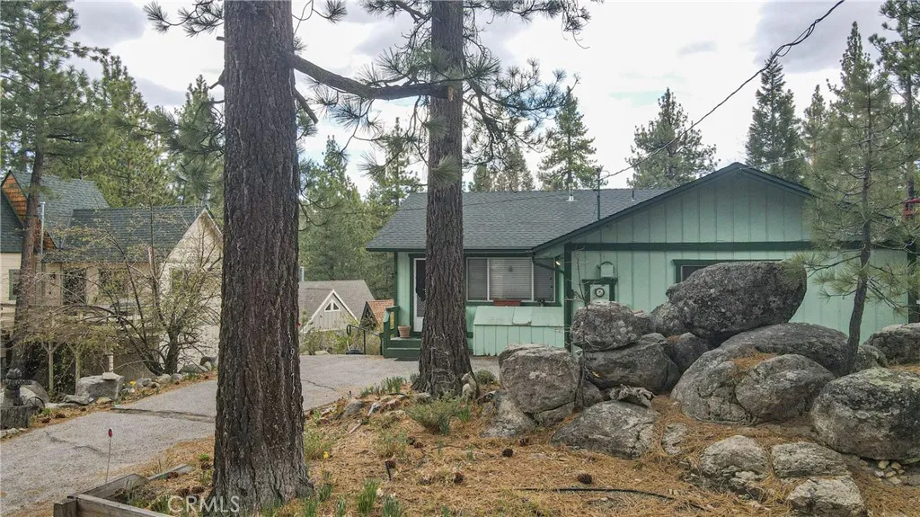 Additional image 3 of 39177 Arapahoe Road, Fawnskin, CA 92333