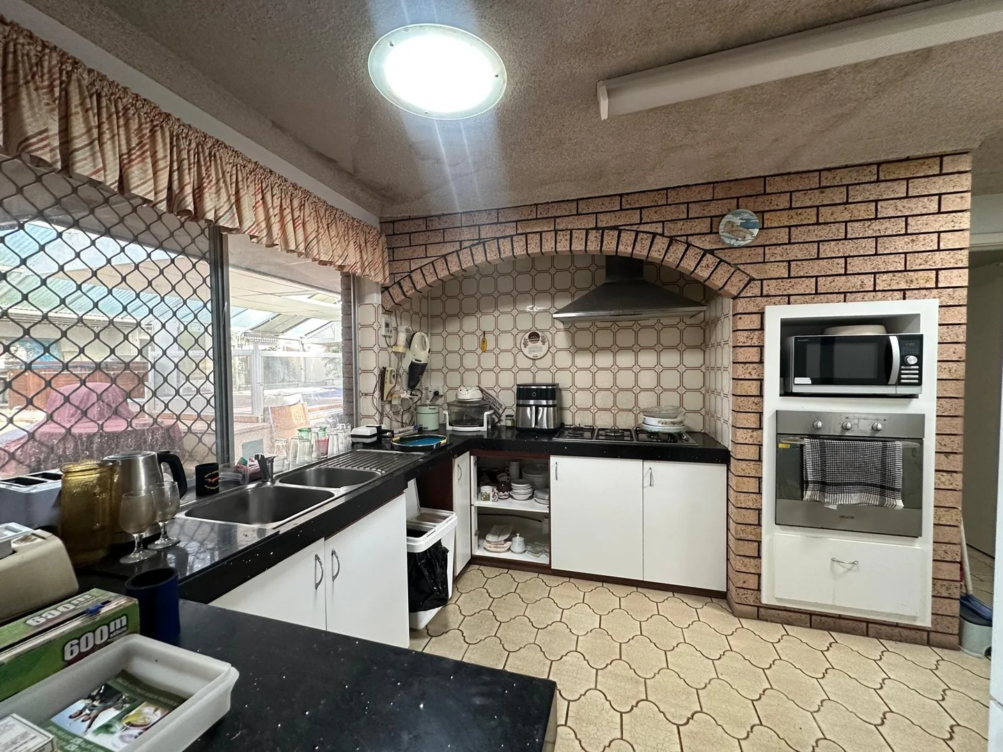 Additional image 6 of Huge Room/3 Albatross Pass, Willetton WA 6155