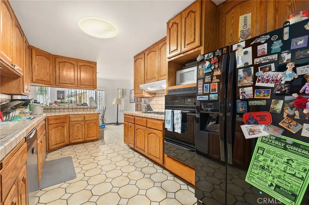 Additional image 23 of 816 N Kenmore Avenue, Los Angeles, CA 90029