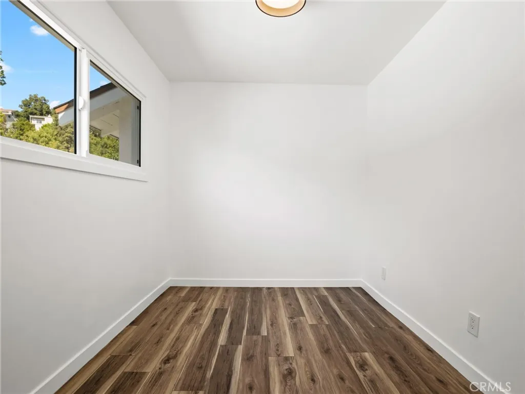Additional image 31 of 5141 Don Pio Drive, Woodland Hills, CA 91364