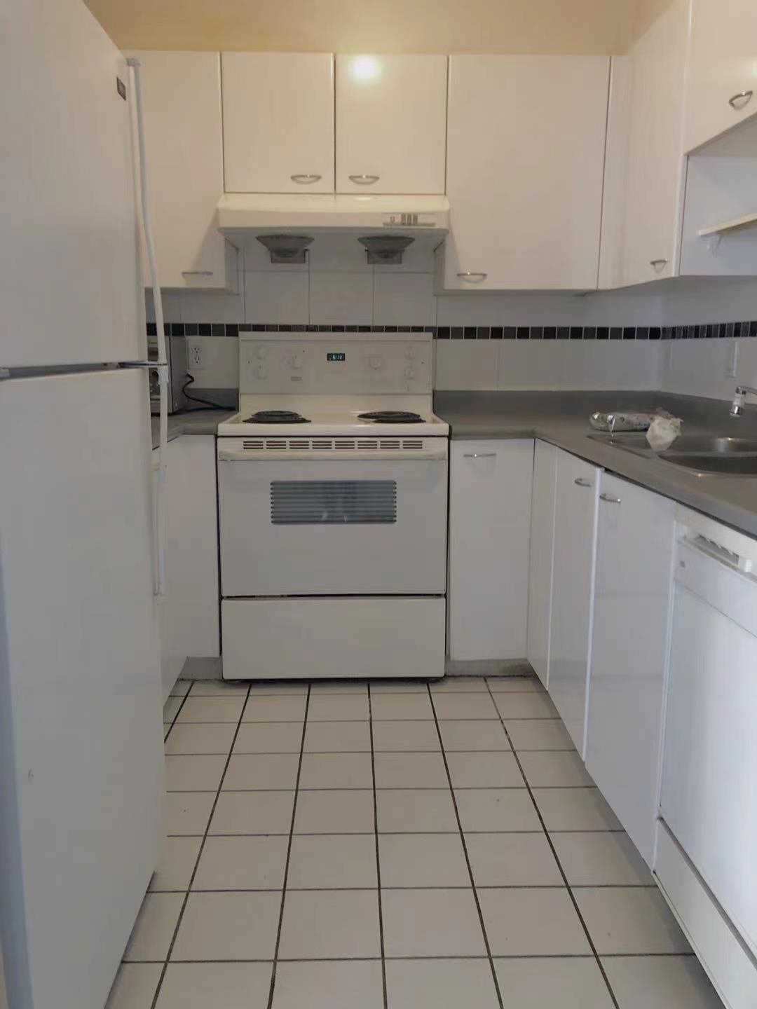 7680 Granville Avenue, Richmond, BC, V6Y 4B9