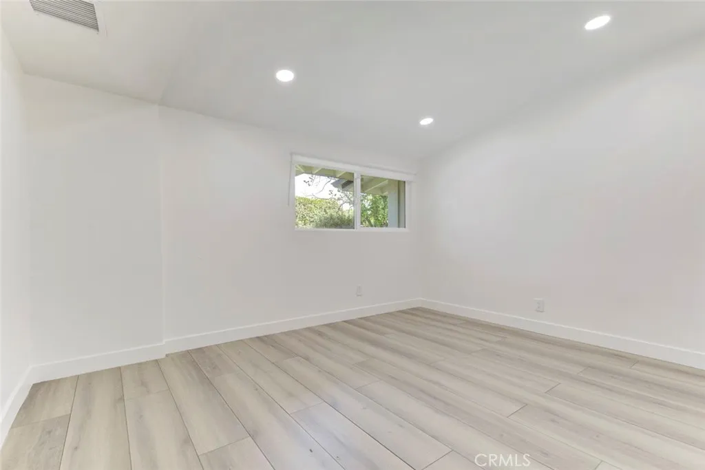 Additional image 8 of 5515 Hermitage Avenue, Valley Village, CA 91607