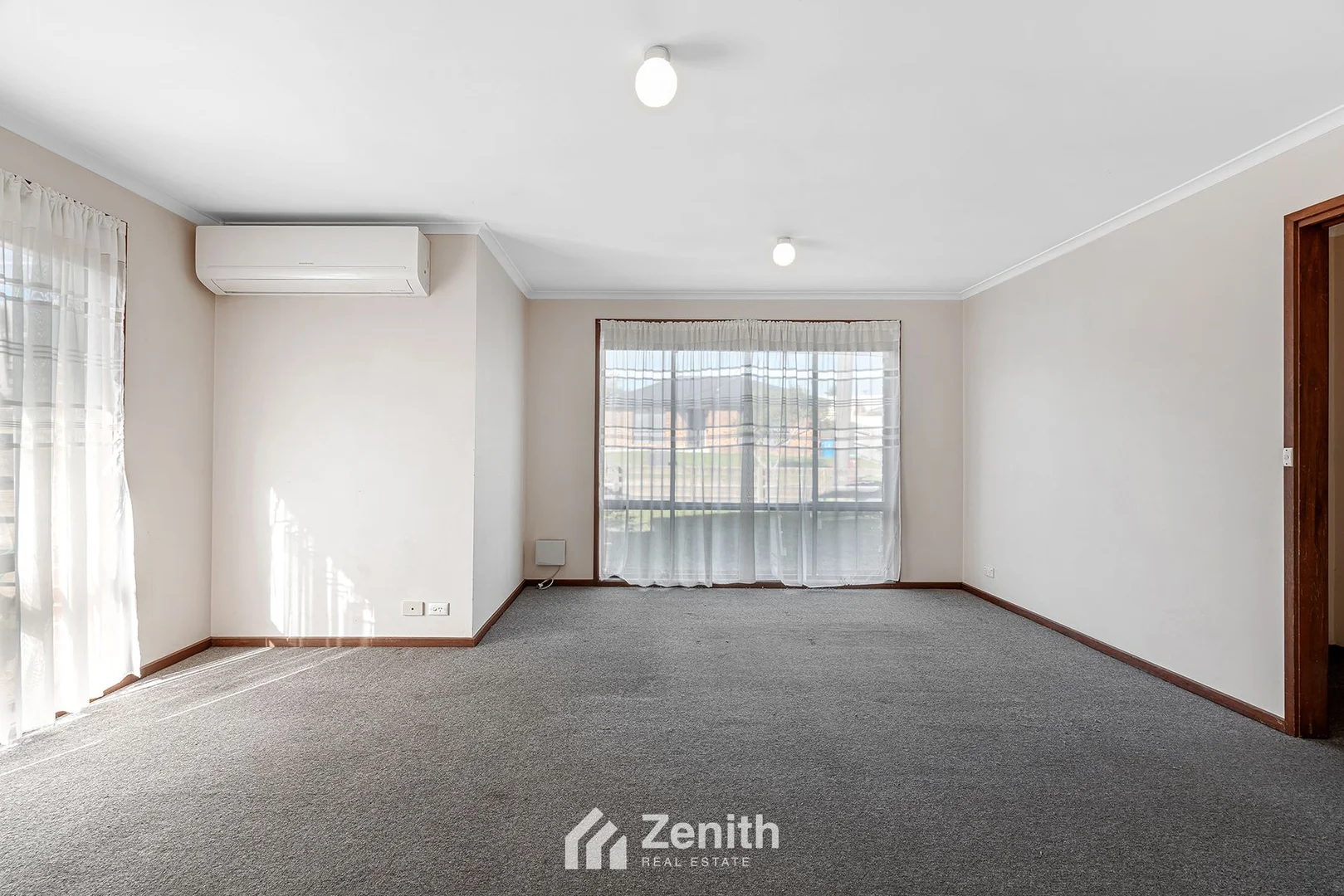 Additional image 3 of 1 Joseph Banks Crescent, Cranbourne VIC 3977