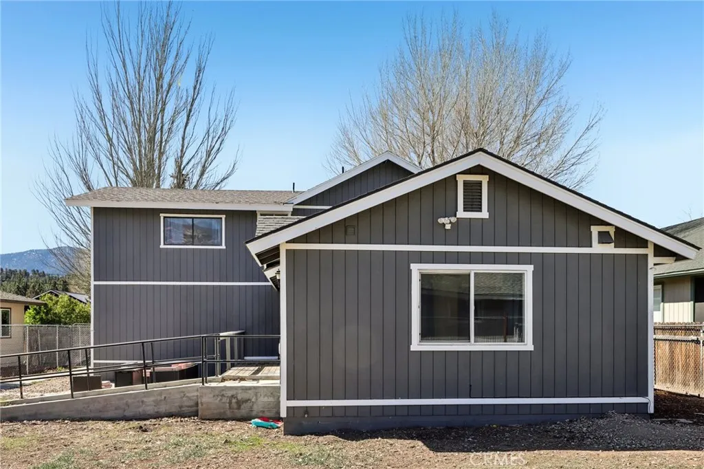 Additional image 21 of 105 E Meadow Lane, Big Bear City, CA 92314