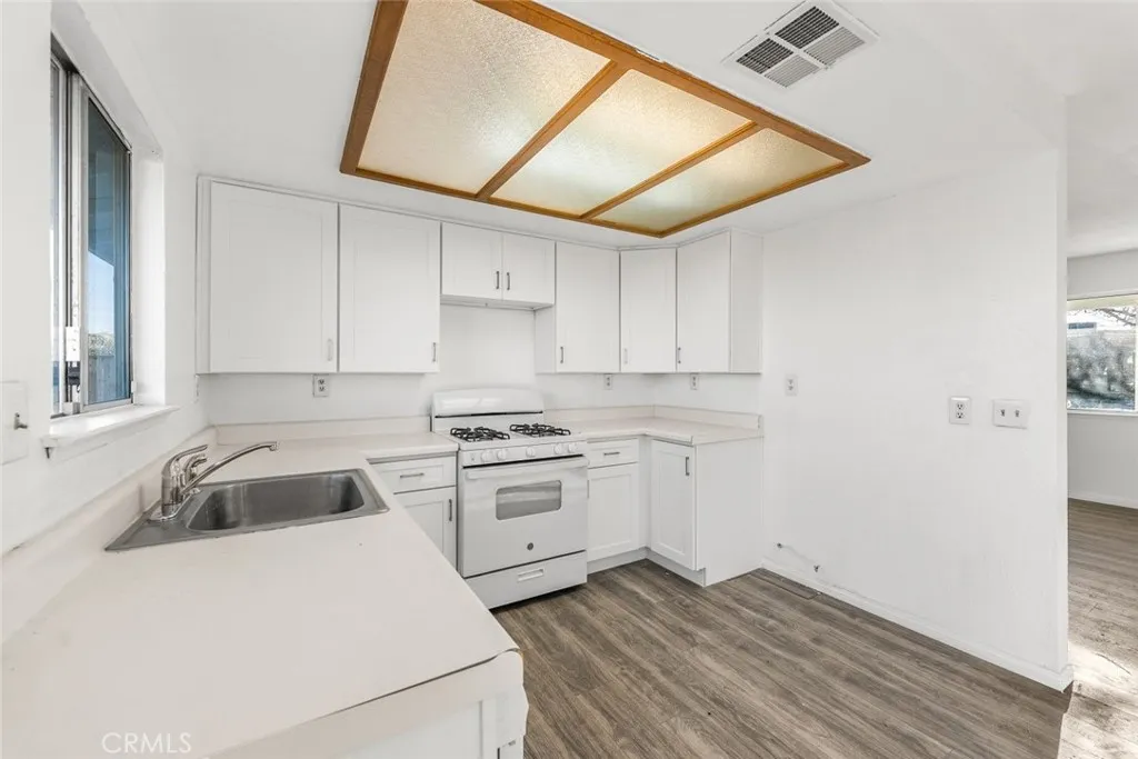 Additional image 61 of 40974 156th Street E, Lake Los Angeles, CA 93535