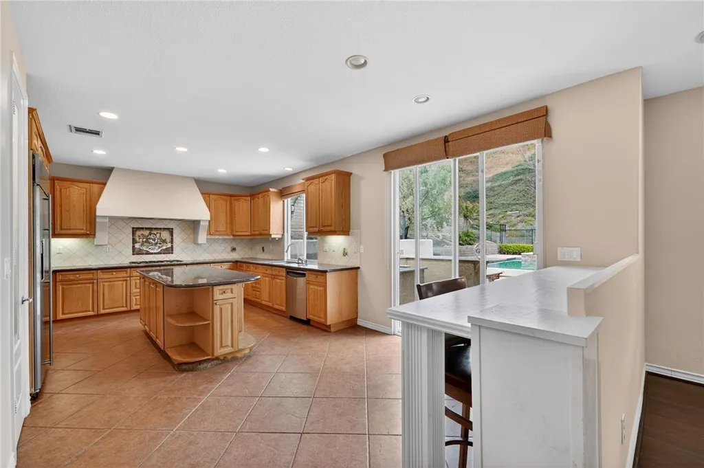 Additional image 14 of 25941 Verandah Court, Stevenson Ranch, CA 91381