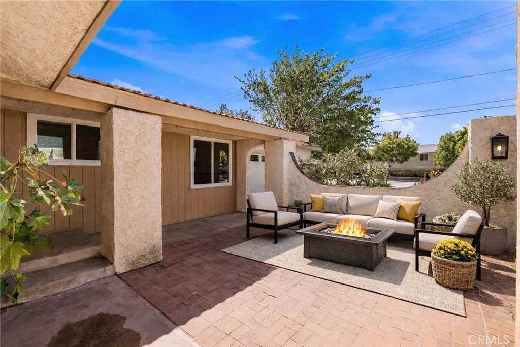 Additional image 3 of 42136 55th St W, Lancaster, CA 93536