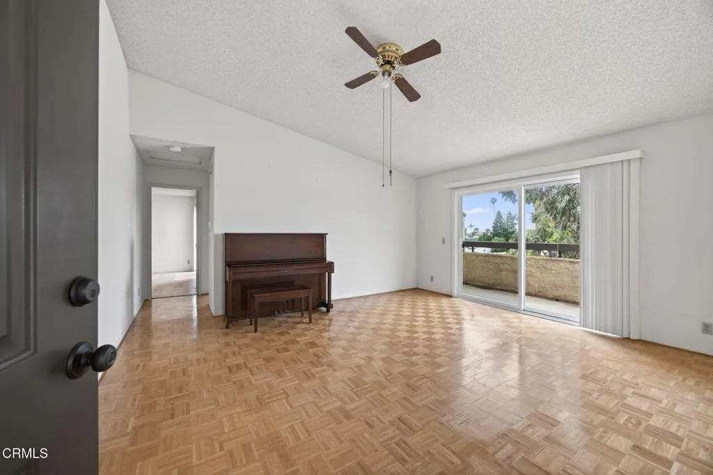 Additional image 5 of 176 Fashion Park Place, Oxnard, CA 93033