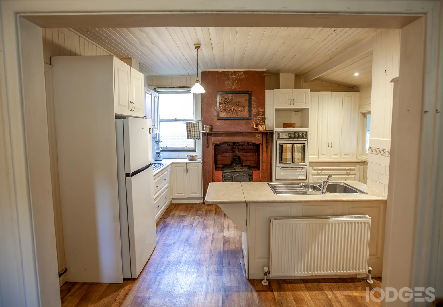 Additional image 16 of 32 Holyrood Street, Hampton VIC 3188
