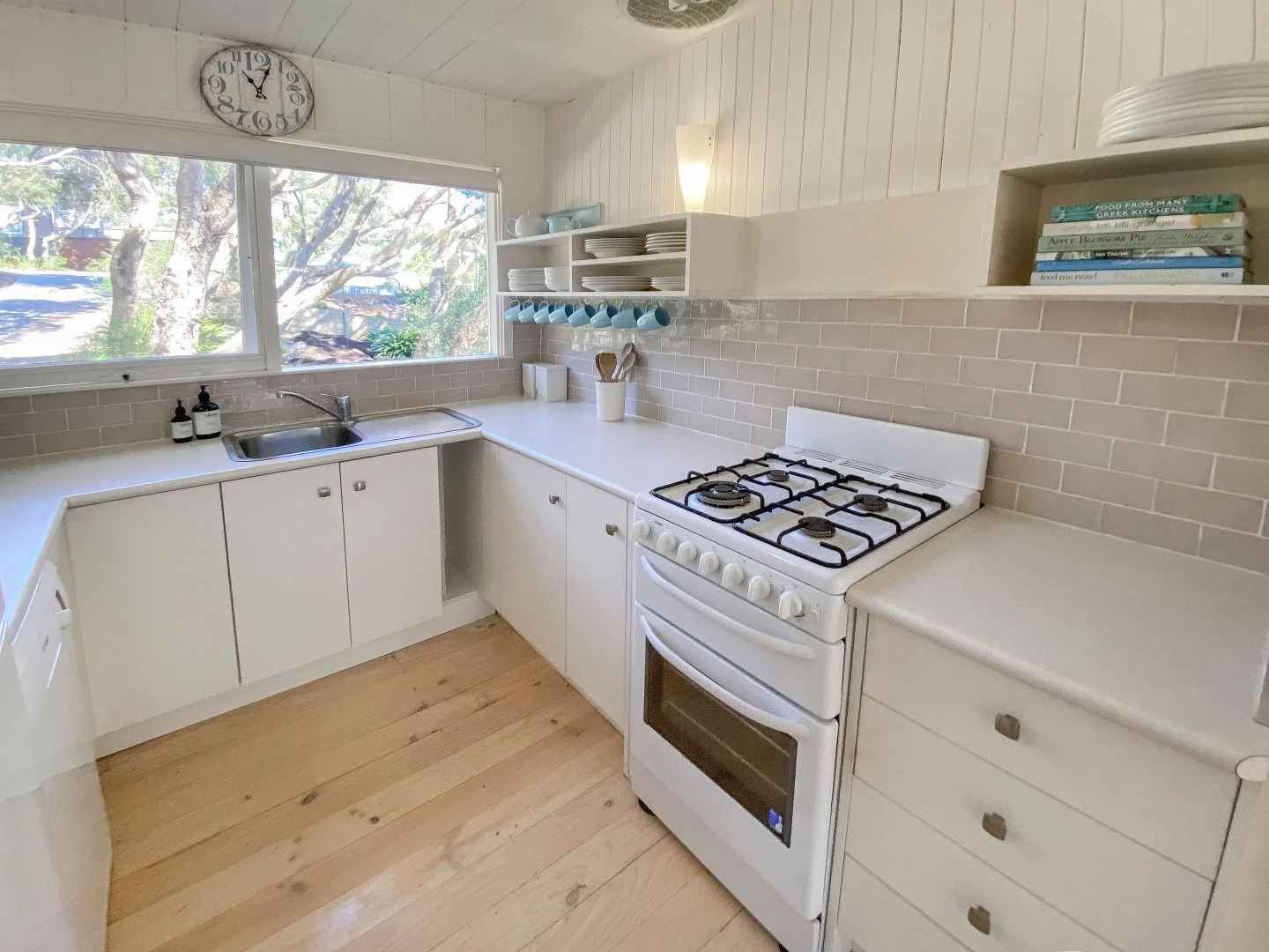 Additional image 2 of 42 Lansdowne St, Blairgowrie VIC 3942