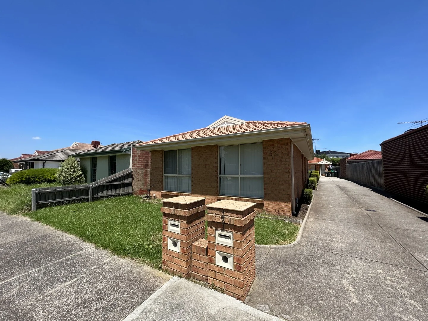 1/53 May Avenue, Altona Meadows VIC 3028