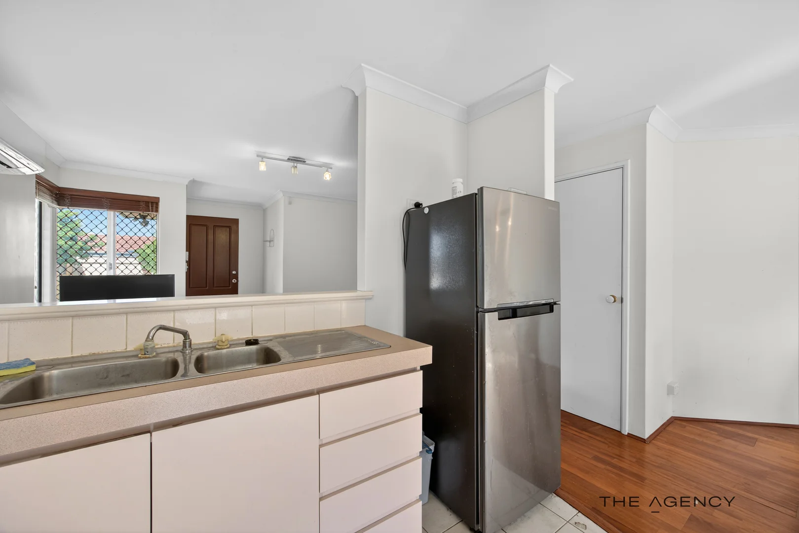 Additional image 19 of 3/5 Chapman Road, St James WA 6102