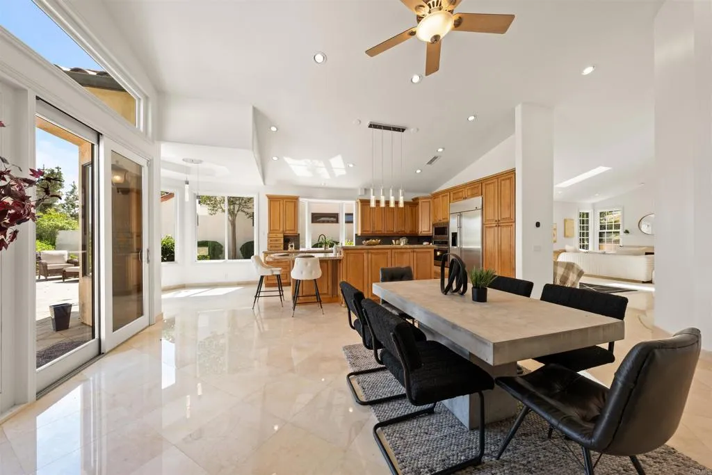 Additional image 21 of 12055 Tretagnier Circle, Rancho Bernardo (San Diego), CA 92128