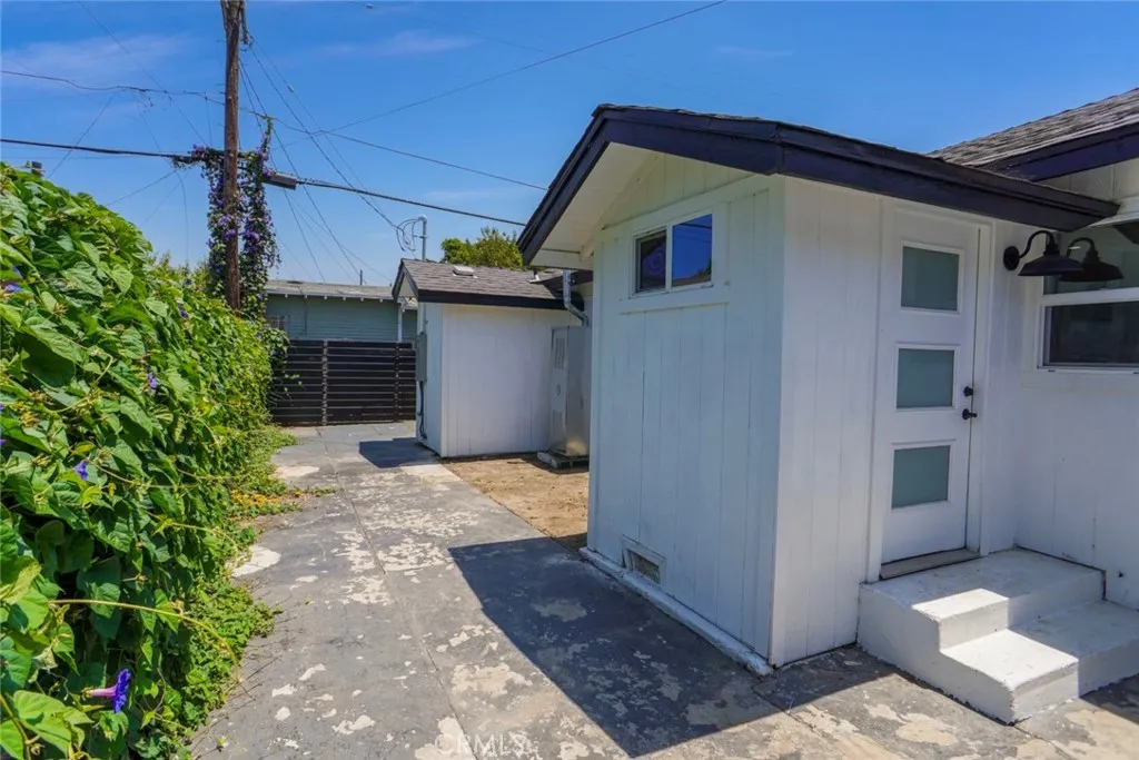 3123 Hyde Park Boulevard, Los Angeles, CA 90043