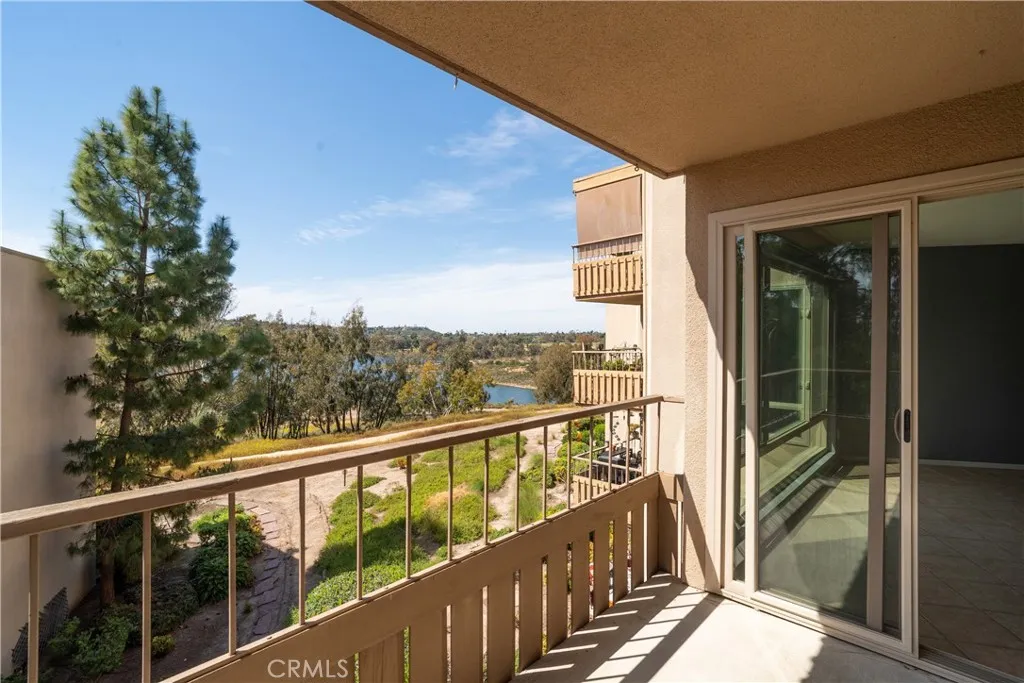 5710 Baltimore Dr Unit 433, La Mesa, CA 91942 photo 2