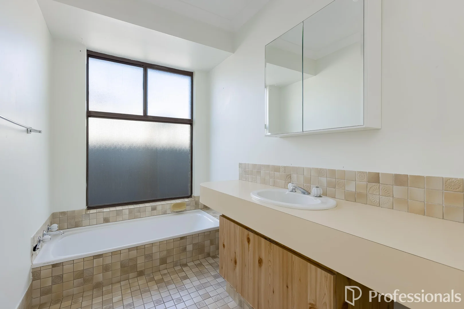 Additional image 15 of 13 Arreton Close, Willetton WA 6155
