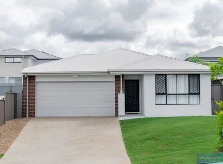 17 York Road, Greenbank QLD 4124
