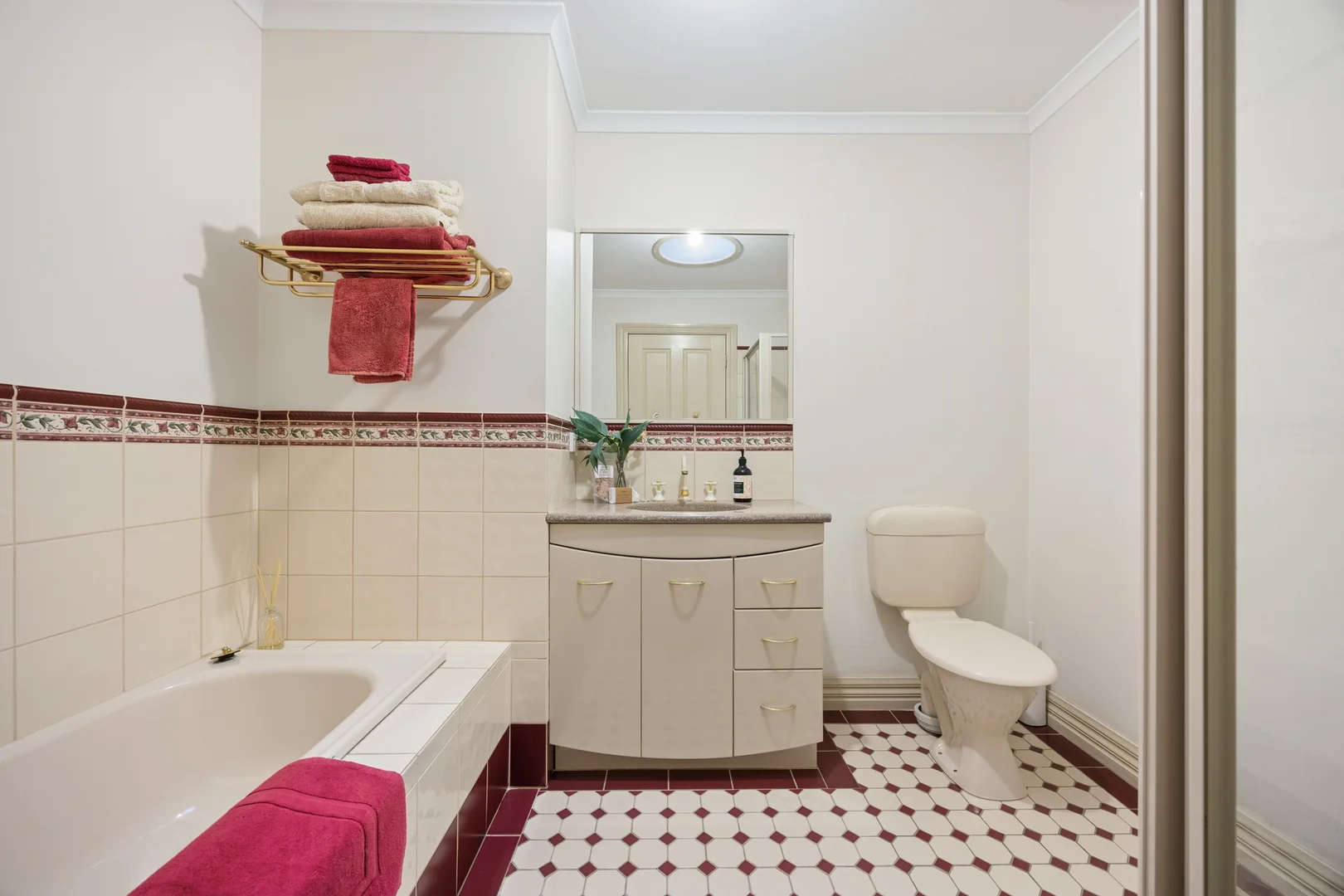 Additional image 18 of 6 Nursery Court, Dingley Village VIC 3172