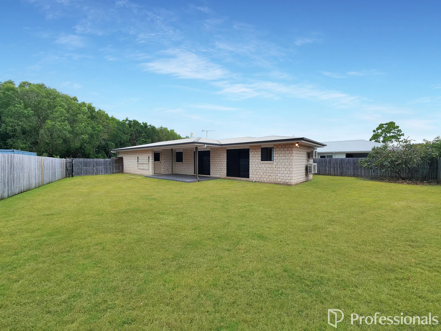 Additional image 11 of 15 Wattle Crescent, Bowen QLD 4805