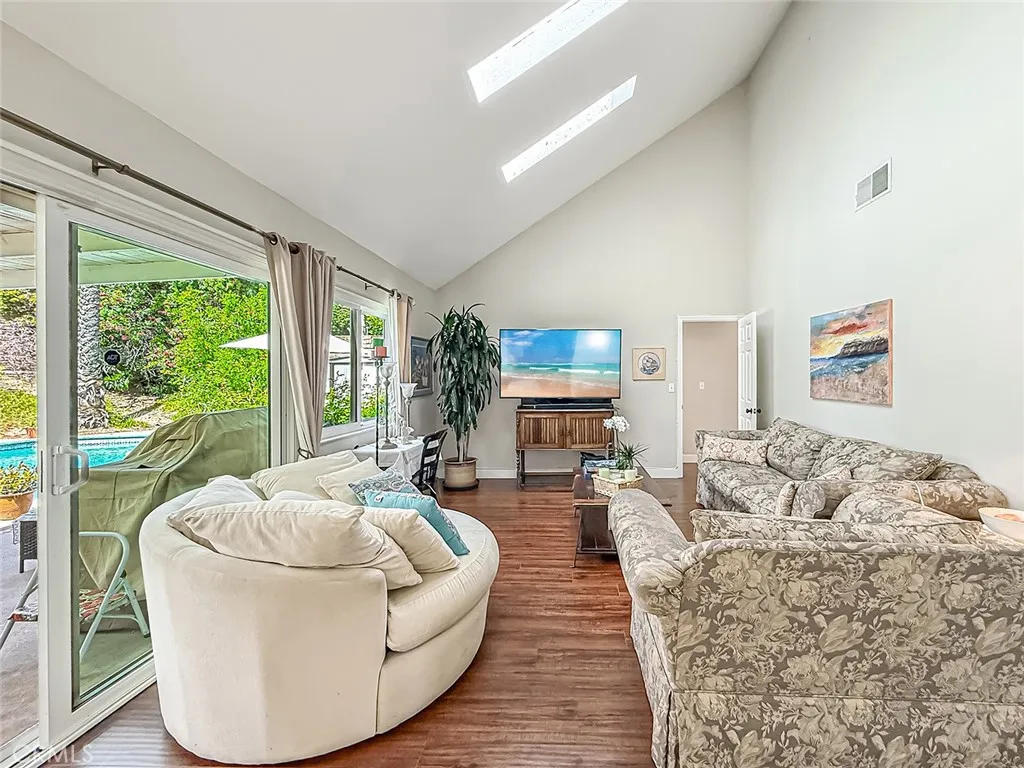 Additional image 18 of 8371 Capistrano Avenue, West Hills, CA 91304