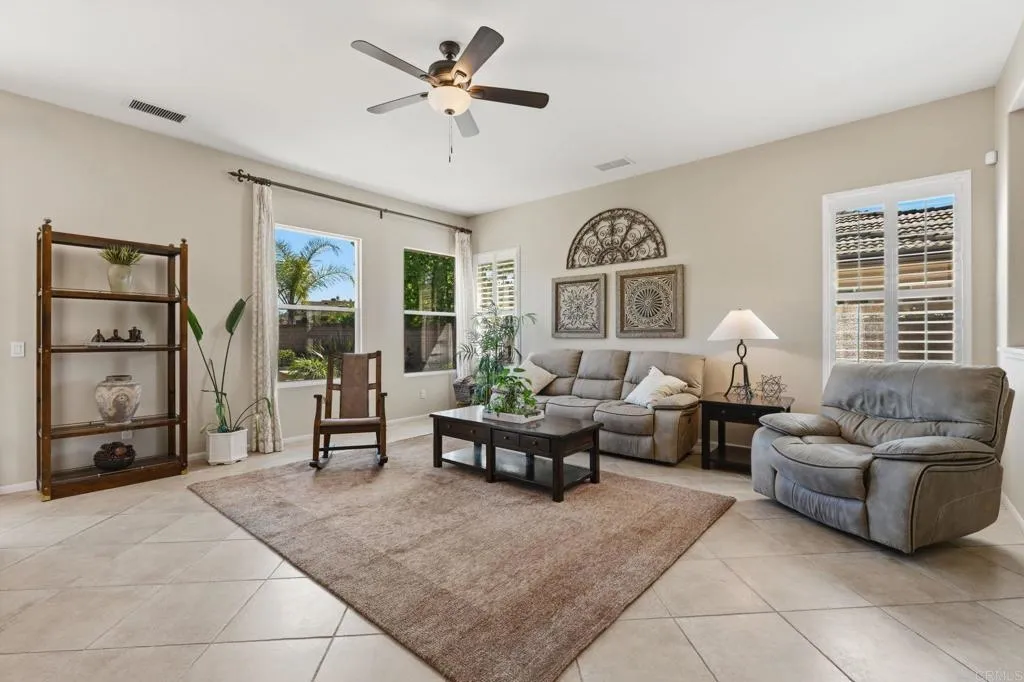 Additional image 86 of 363 Melbourne Glen, Escondido, CA 92026