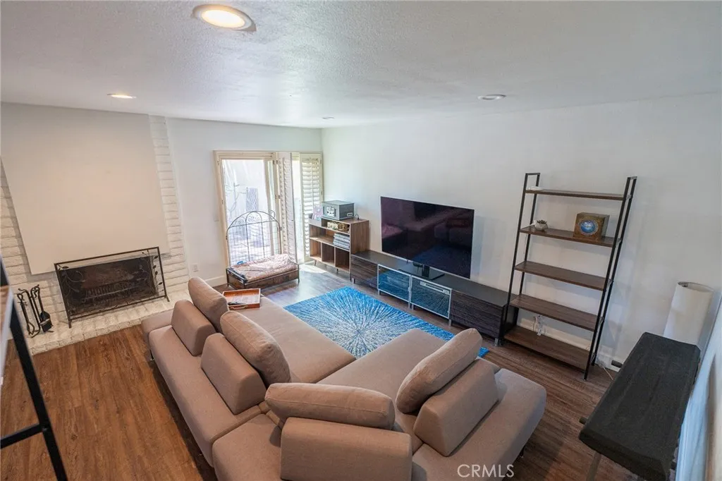 Additional image 96 of 2620 Tustin Avenue N Unit F, Santa Ana, CA 92705