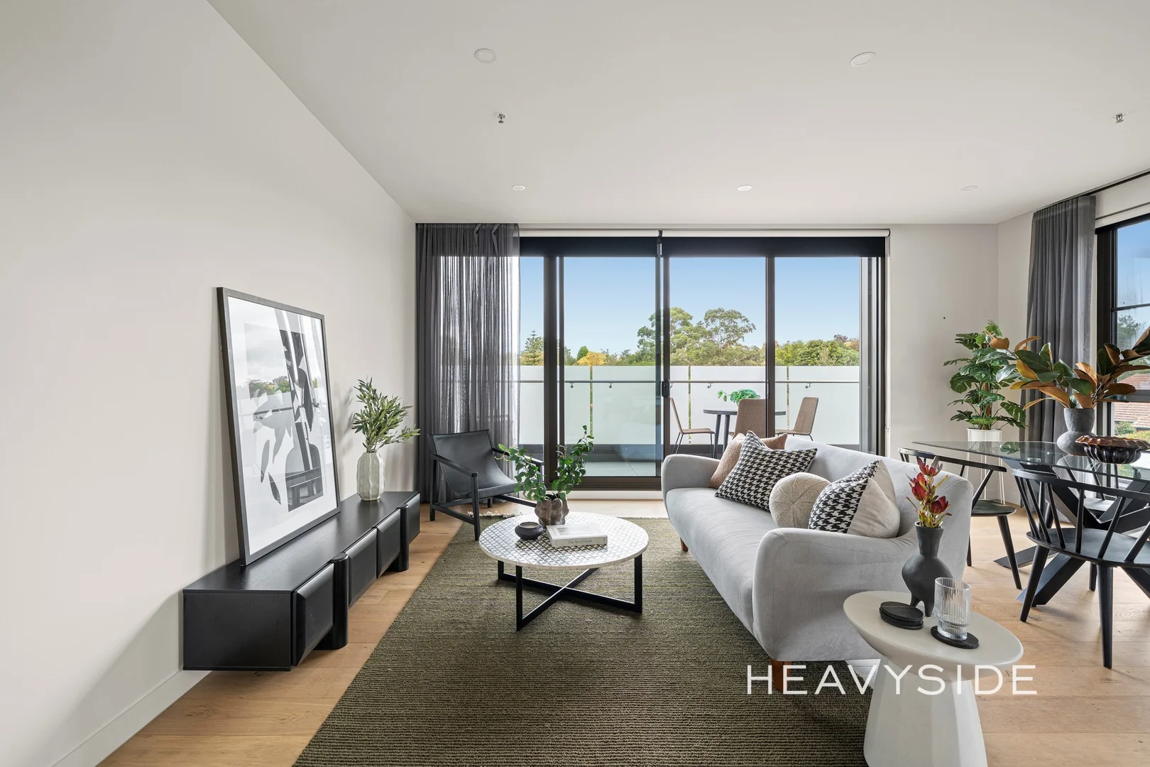 Additional image 3 of 301/719 Whitehorse Road, Mont Albert VIC 3127