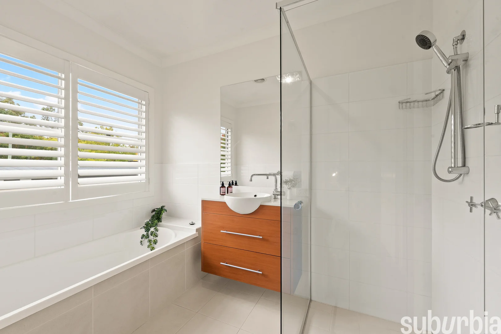 Additional image 27 of 75 Jacka Crescent, Campbell ACT 2612
