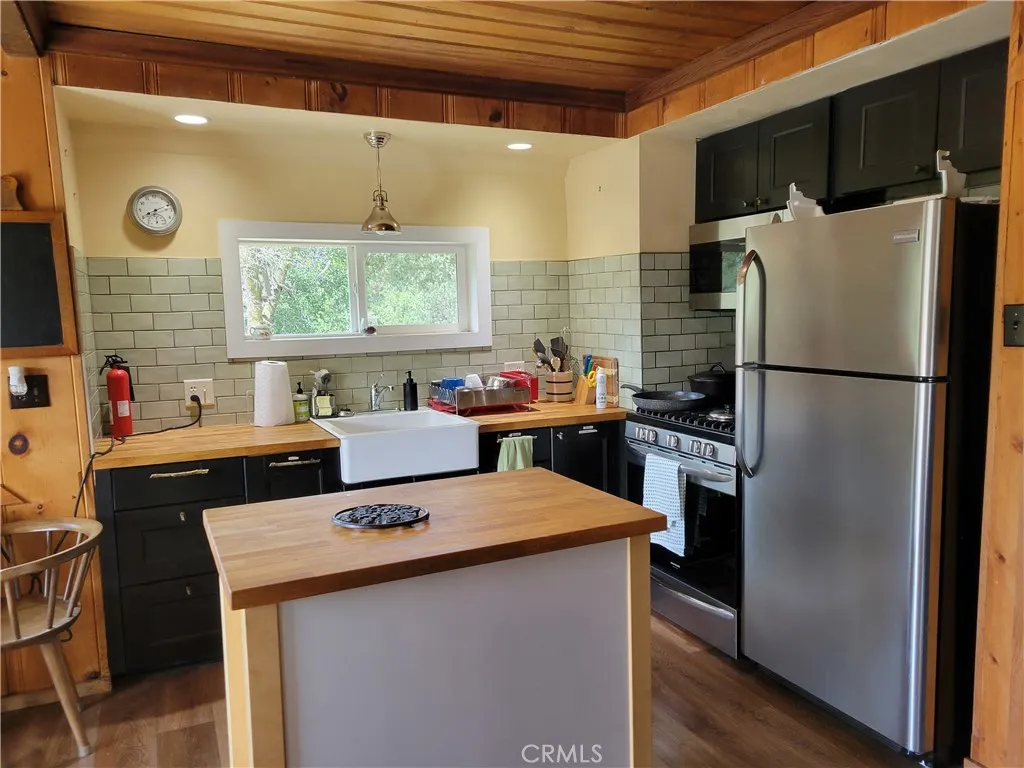 Additional image 10 of 177 Craghill Dr, Cedar Glen, CA 92321