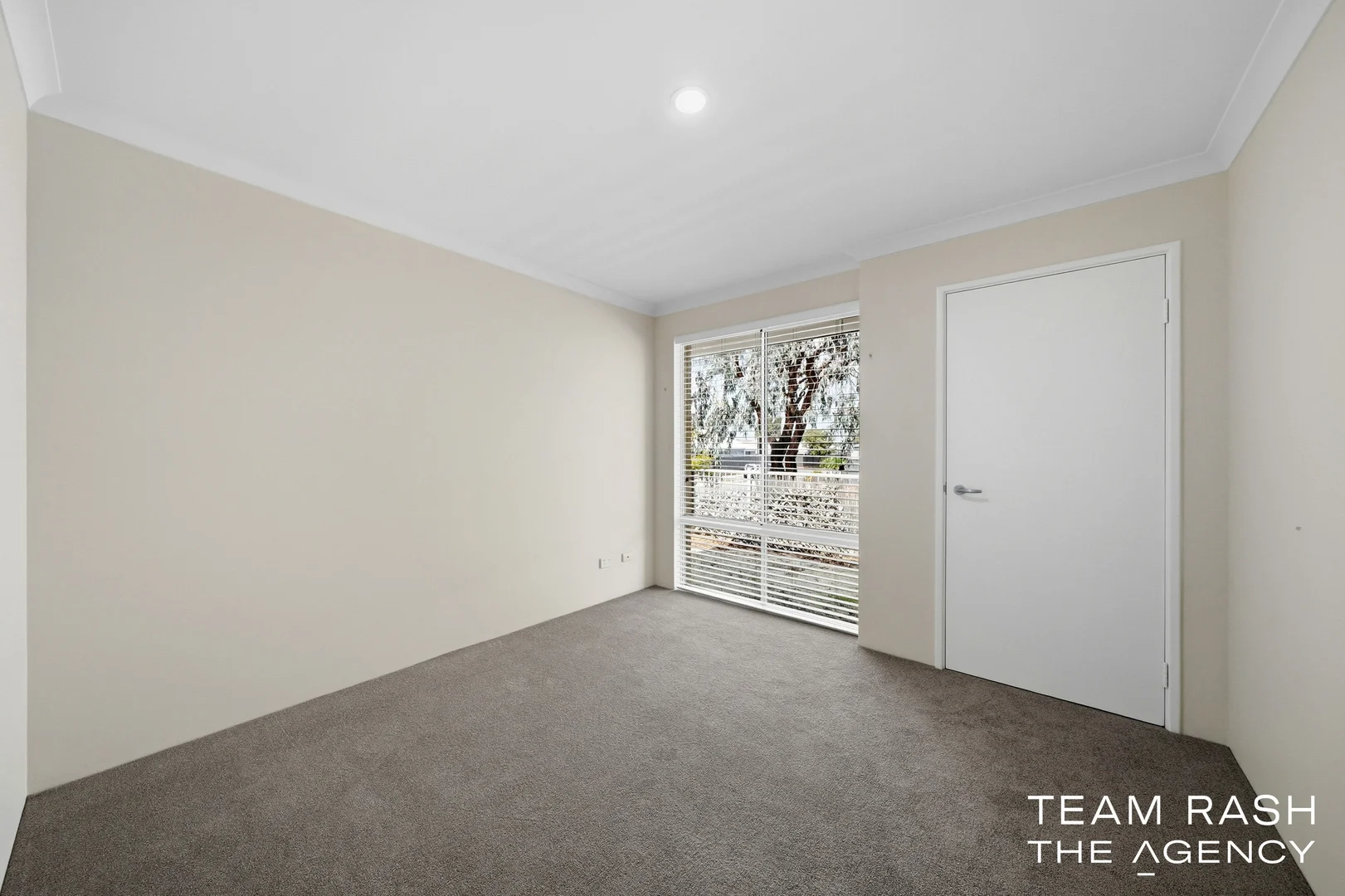 Additional image 14 of 2 Horticulture Gardens, Banksia Grove WA 6031