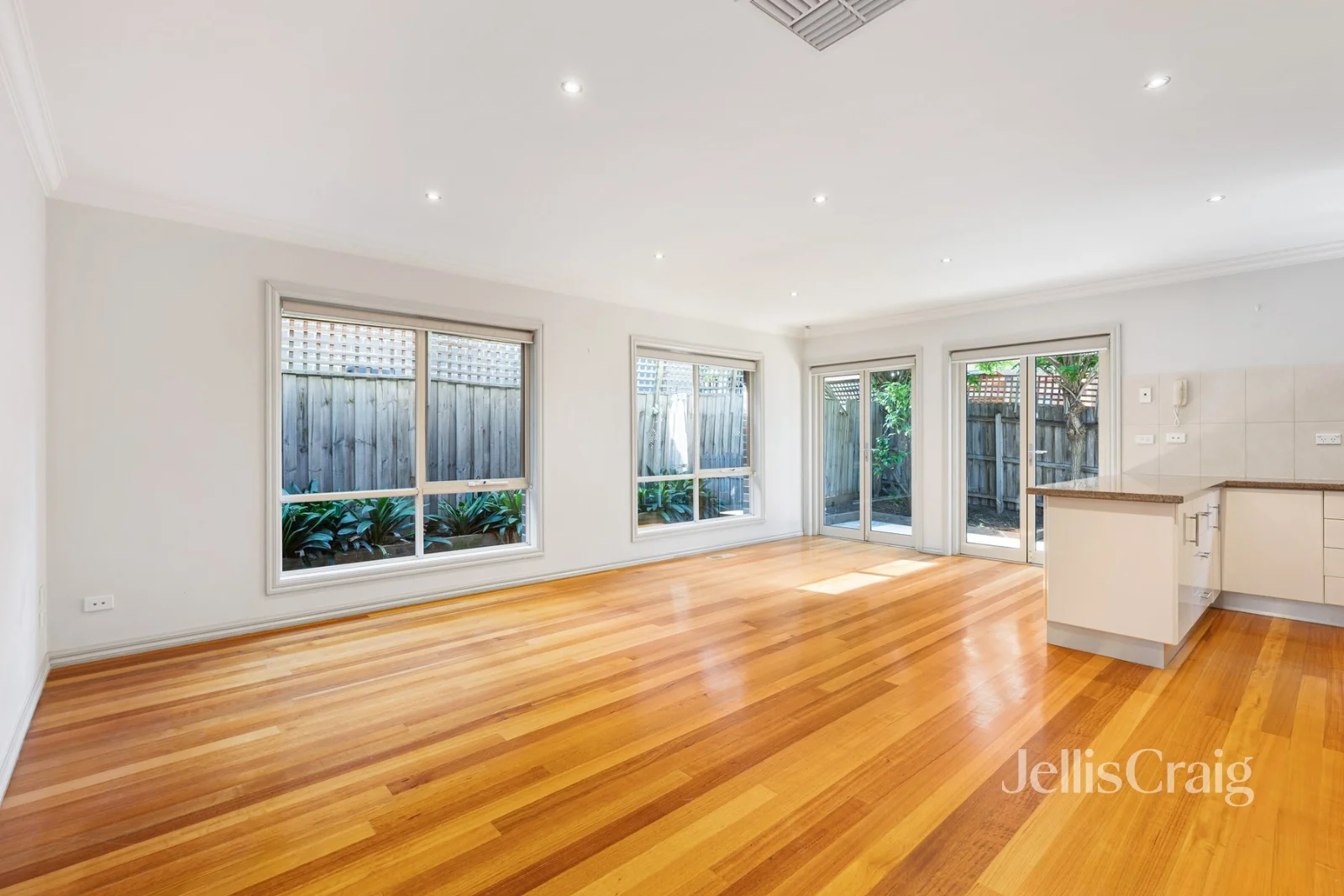 Additional image 4 of 3/145 Banksia Street, Ivanhoe VIC 3079