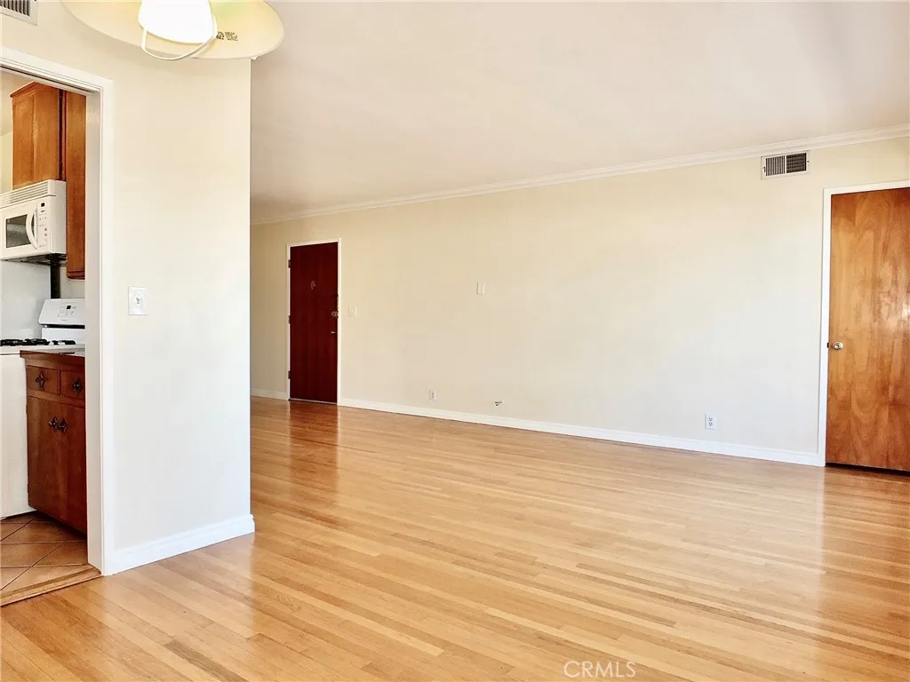 Additional image 44 of 1250 E East 3rd Street Unit 7, Long Beach, CA 90802