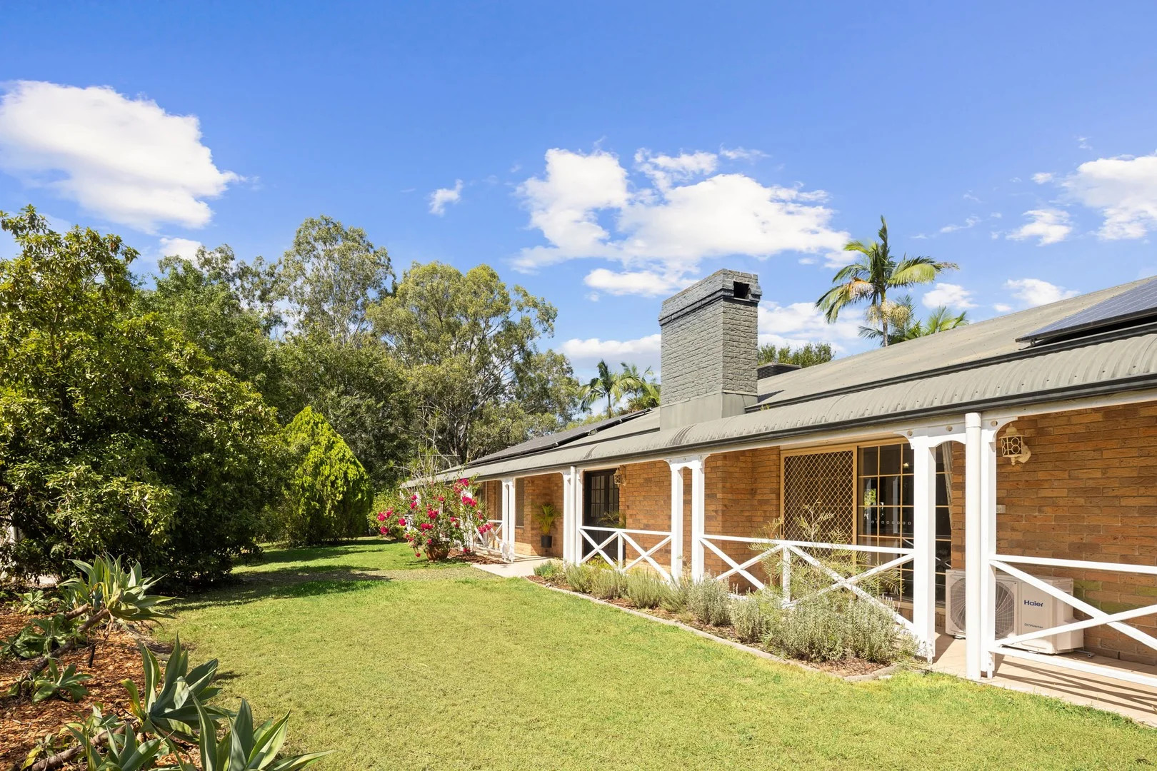 72 Riversleigh Road, Bellbowrie QLD 4070