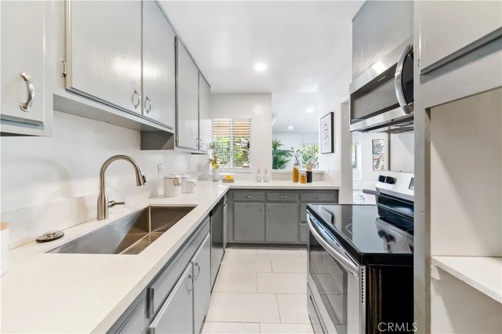 Additional image 56 of 5674 Windsor Way Unit 201, Culver City, CA 90230