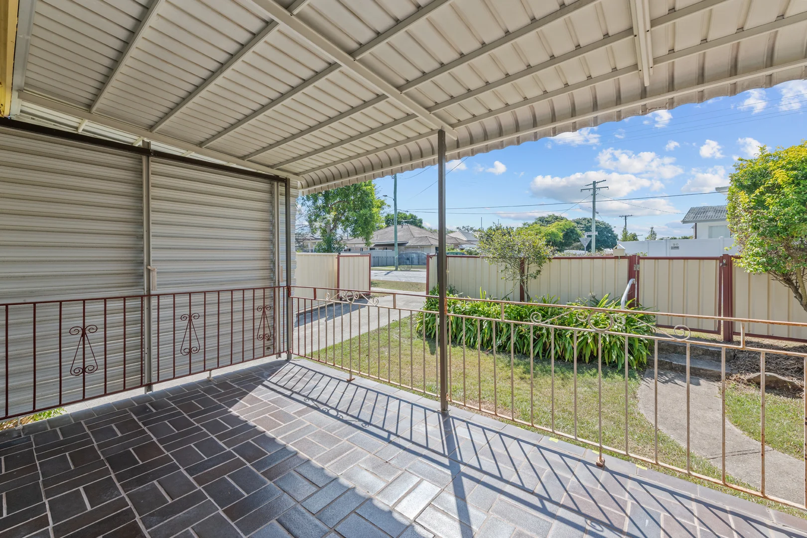 87 Wishart Road, Upper Mount Gravatt QLD 4122 photo 2