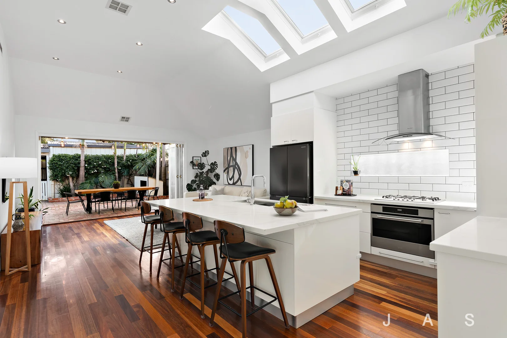 Additional image 4 of 106 Summerhill Road, West Footscray VIC 3012