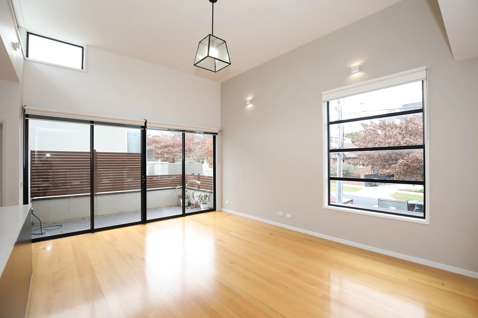 Additional image 3 of 1/90 Thames Street, Box Hill VIC 3128