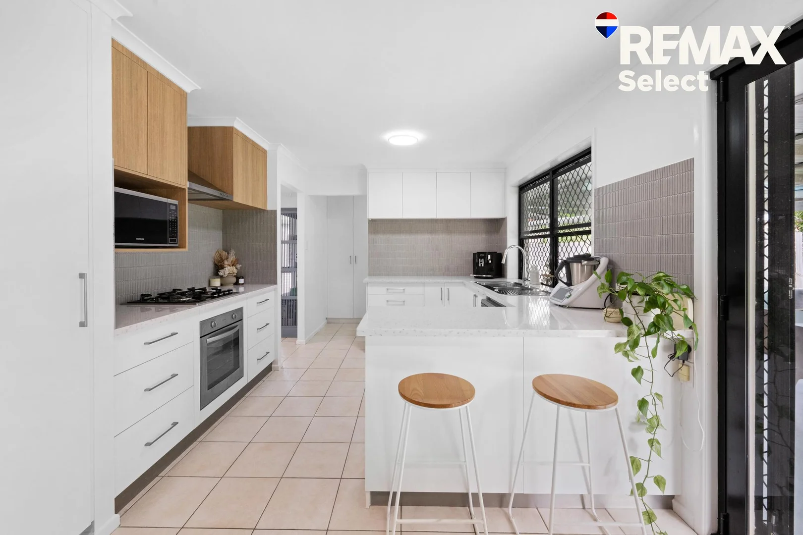 Additional image 5 of 30 Crispin Drive, Mount Pleasant QLD 4740