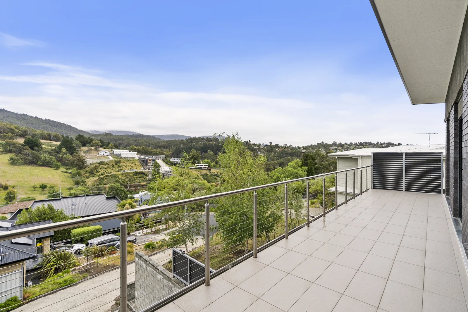 5 Olive Grove, Lenah Valley TAS 7008 photo 2