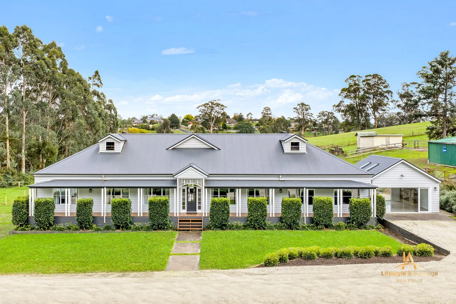 19 PRINCES AVENUE, Drouin VIC 3818