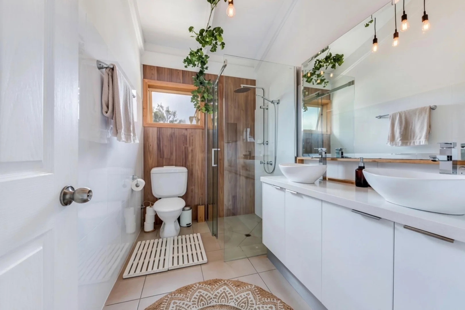Additional image 4 of 1/8 Point Cartwright Drive, Buddina QLD 4575