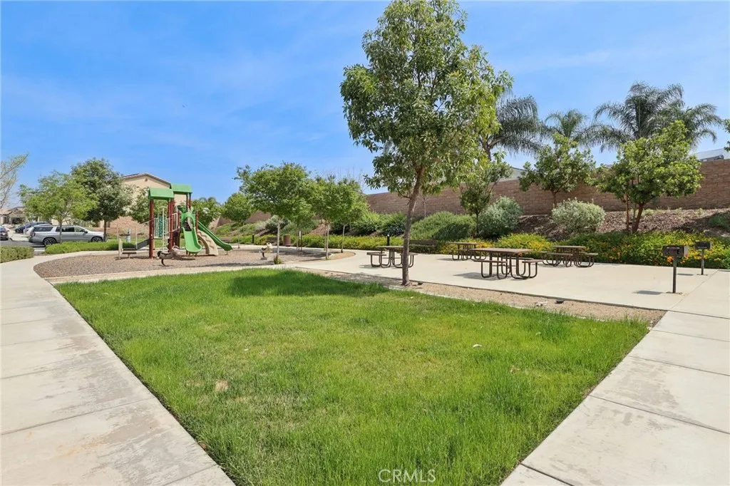 Additional image 87 of 833 S Sumac Lane, Rialto, CA 92376