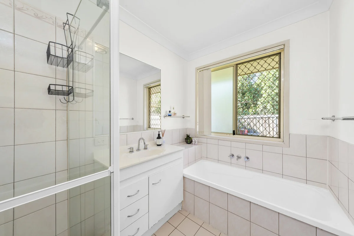 Additional image 8 of 17 Trade Winds Drive, Helensvale QLD 4212