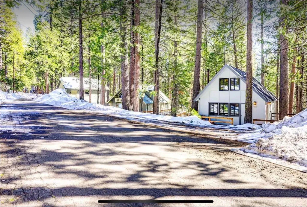 Additional image 25 of 29591 Lassen Drive, Long Barn, CA 95335