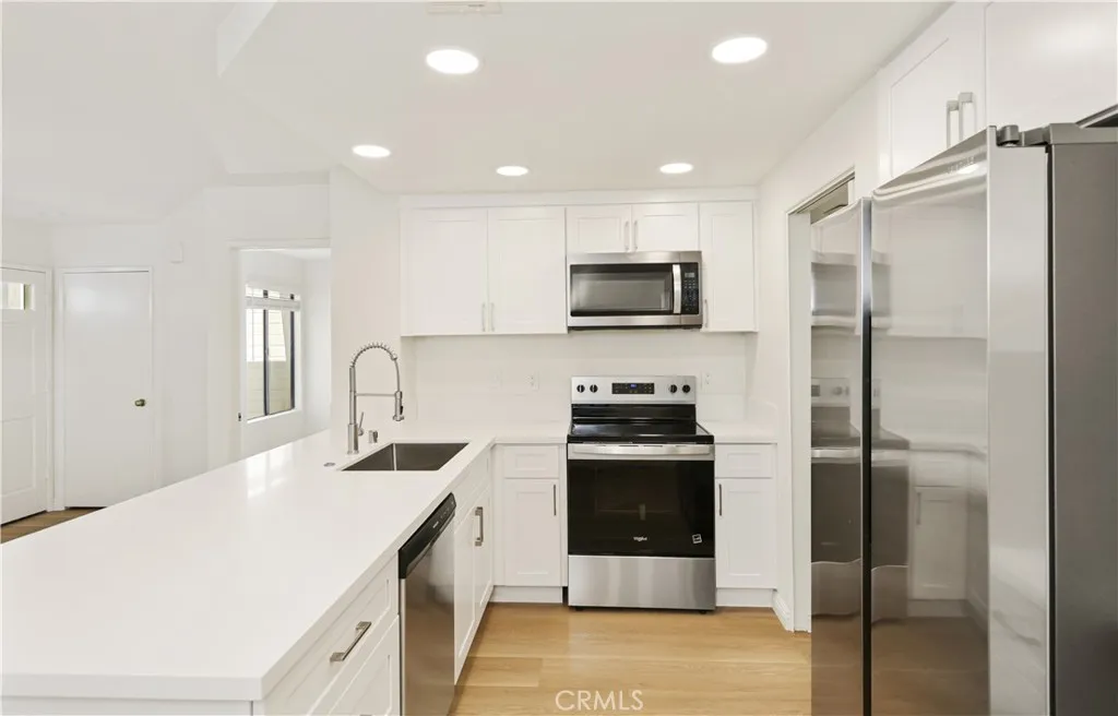 Additional image 59 of 446 Fallingstar, Irvine, CA 92614