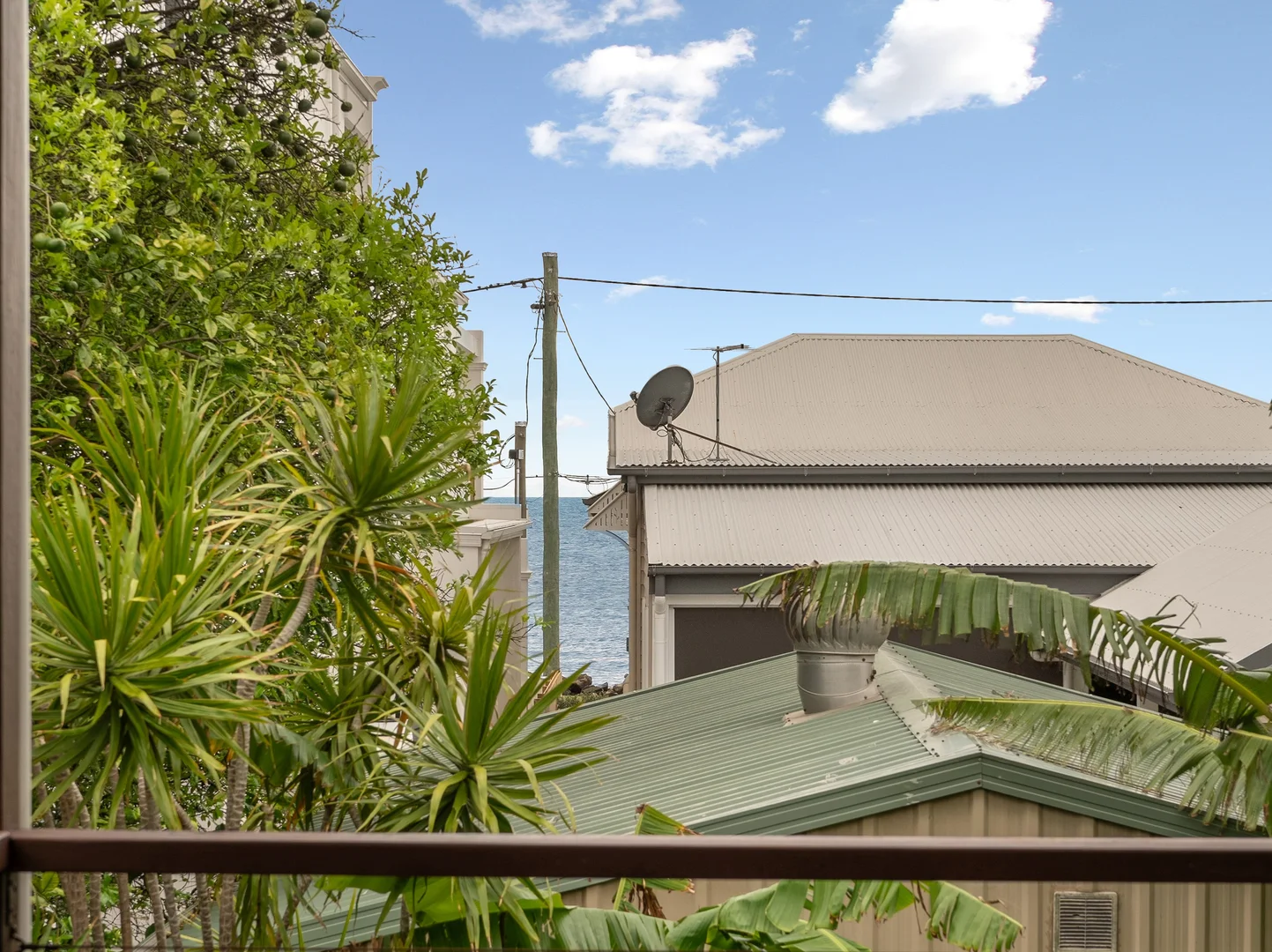 Additional image 3 of 156 Prince Edward Parade, Scarborough QLD 4020